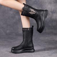 6189嫔妃丽人头层牛皮时尚浅口复古花朵西部骑士坡跟刺绣圆头加棉女靴（小猴中靴）