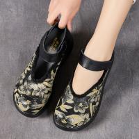 55083-5嫔妃丽人真皮新中式古风民族坡跟舒适猪皮印花百搭田园风小个子特色女士单鞋（绣球单鞋） 预售