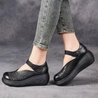 55083-1嫔妃丽人头层牛皮简约复古风镂空田园风学院风女士坡跟小凉鞋（小松凉鞋）