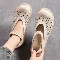 55083-1嫔妃丽人头层牛皮简约复古风镂空田园风学院风女士坡跟小凉鞋（小松凉鞋）