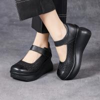 2581嫔妃丽人头层牛皮透气舒适镂空头层牛皮坡跟学院风复古民族风时尚百搭凉鞋（波浪凉鞋）