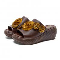 15866-1嫔妃丽人头层牛皮时尚厚底花朵复古简约风民族个性文艺增高露趾女士拖鞋（太妃玫瑰拖鞋）