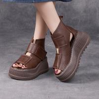 26116嫔妃丽人头层牛皮魔术贴舒适复古增高厚底露趾镂空欧美风休闲凉鞋（枕心凉鞋）